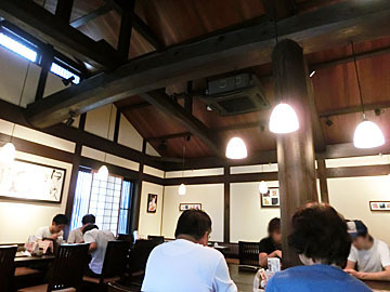 店内の様子