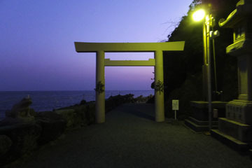 ひんやり寒い